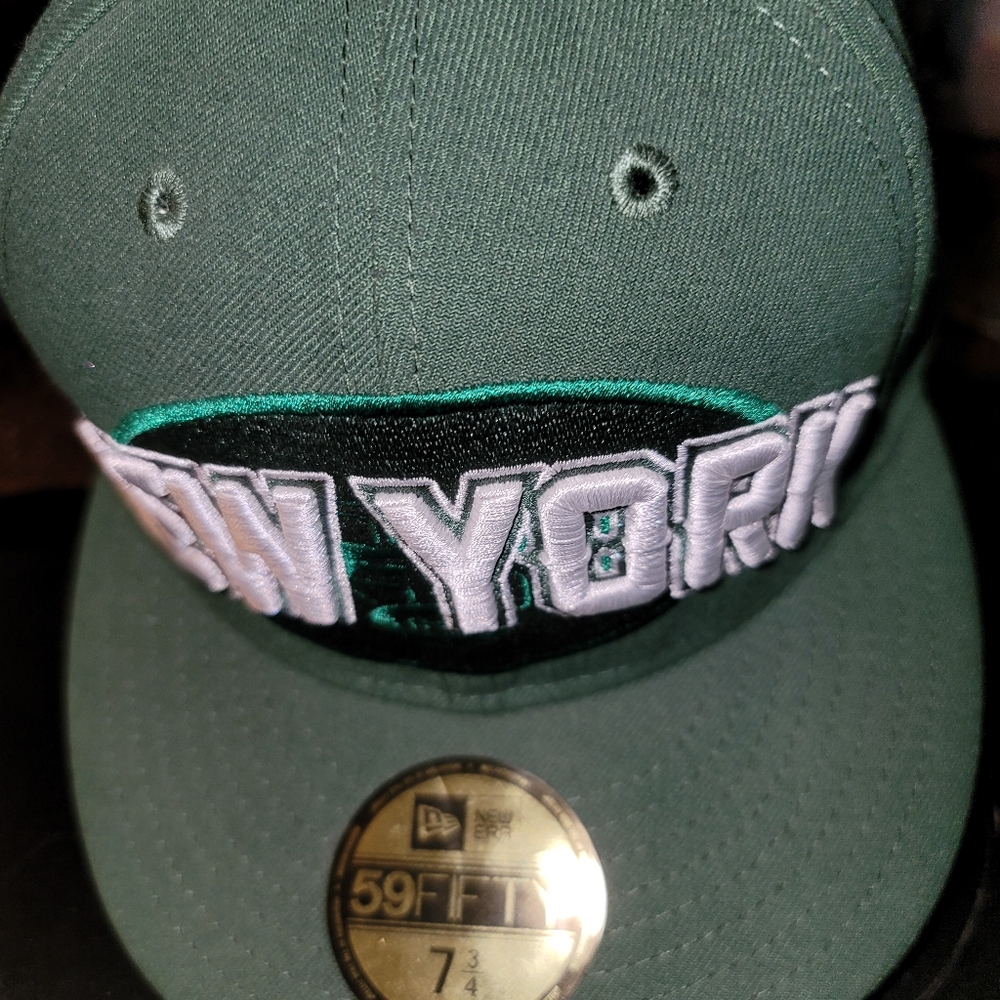 New era nfl fitted softball cap size 7 3/4,7 1/8,7 1/4 green